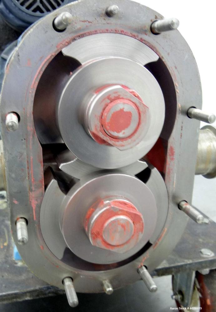 Used Waukesha Rotary Positive Displacement Pump, Model 030, 316 Stainless Steel. Approximately 36 gallons per minute at 100 psi at 600 rpm capacity, (.06) gallon displacement per revolution. 1-1/2" T...