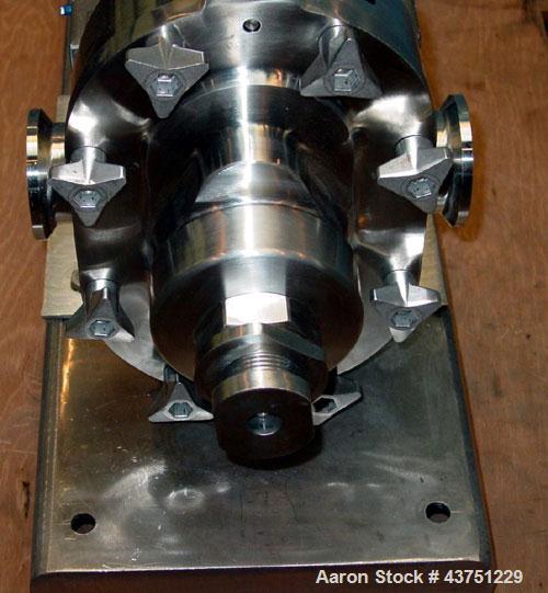 Used Waukesha Universal Rotary Positive Displacement Pump, Model 060, 316 Stainless Steel. Approximately 90 gallons per minute at 200 psi at 600 rpm. 0.153 gallons displacement per revolution. 2-1/2"...