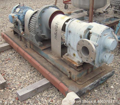 Used Waukesha Rotary Positive Displacement Pump, model 200, 316 stainless steel. Approximate capacity 260 gallons per minute. 4" inlet/outlet. Driven by a 15 hp, 3/60/230/460 volt, 1750 rpm motor thr...