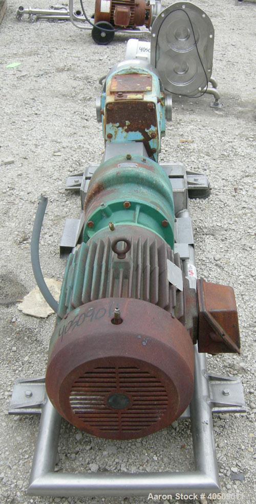 Used Waukesha Universal Rotary Positive Displacement Pump, Model 220, 316 stainless steel. Approximately 260 gallons per minute at 100 psi at 600 rpm capacity, .522 gallon displacement per revolution...