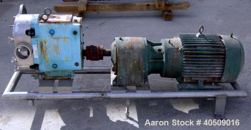 Used Waukesha Rotary Positive Displacement Pump, Model 220, 316 Stainless Steel. Approximate capacity 260 gallons per minute, (.50) gallon displacement per revolution. 3-7/8" tri clamp inlet/outlet. ...
