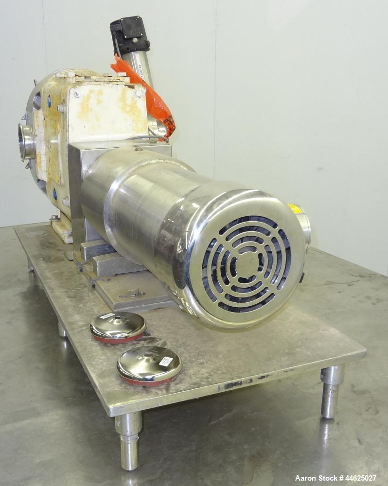 Used Waukesha Universal Rotary Positive Displacement Pump, Model 220, 316 Stainless Steel. Approximately 260 gallons per minute at 100 psi at 600 rpm capacity, (0.522) gallon displacement per revolut...