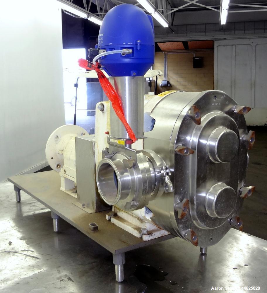 Used Waukesha Universal Rotary Positive Displacement Pump, Model 220, 316 Stainless Steel. Approximately 260 gallons per minute at 100 psi at 600 rpm capacity, (0.522) gallon displacement per revolut...