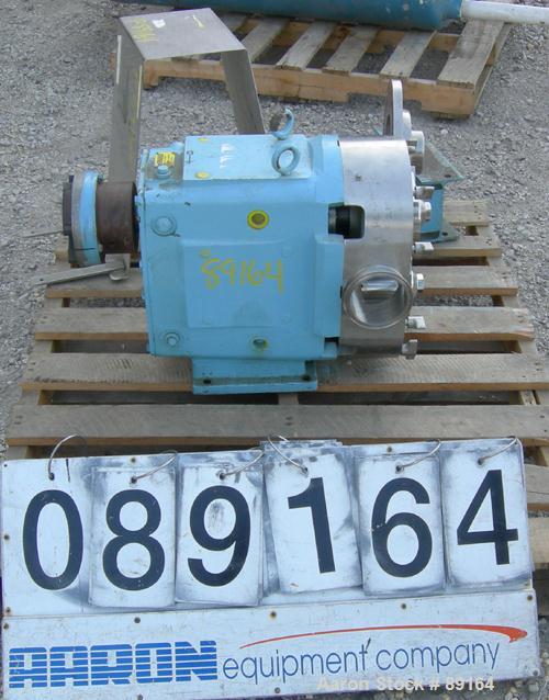 Used Waukesha Rotary Positive Displacement Pump, Model 222, 316 Stainless Steel. Approximately 260 gallons per minute, (.50) gallon displacement per revolution. 4" tri clamp inlet/outlet. (2) stainle...