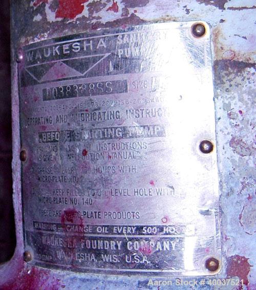 Used Waukesha rotary positive displacement pump, model 25, stainless steel. Approximately 25 gallons per minute capacity, (.060) gallon displacement per revolution. 1-1/2" tri clamp inlet/outlet. (2)...