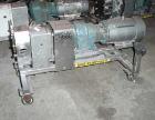 USED: APV rotary positive displacement pump, model R6, 316 stainless steel. Approx 150 gallons per minute capacity, 67.2 cu in displacement per revolution. 2.5