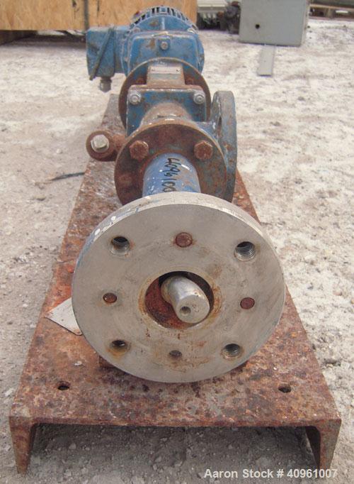 Used Moyno 1000 Processing Cavity Pump, Model B2CSSQ3AAA. 2 stage, 1.5 gallons per 100 revolutions. Stainless chamber, chrome plated rotor, Nitrile stator, trim AAA. 2'' inlet, 2'' discharge. Driven ...