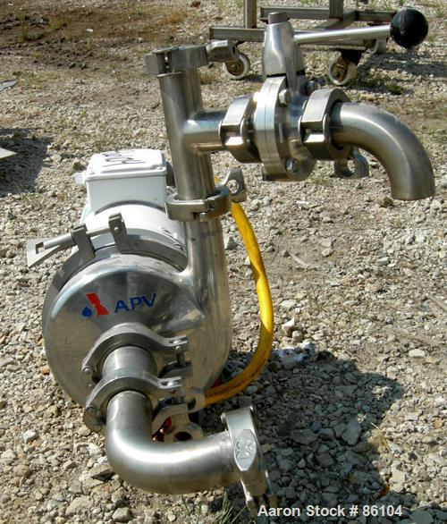 USED: APV centrifugal pump, model 6V2, 316 stainless steel. 2" tri clamp inlet, 1-1/2" tri clamp outlet. Approximate capacity 85 gallons per minute at 33' head. Driven by a 1-1/2 hp, 3/60/230/460 vol...