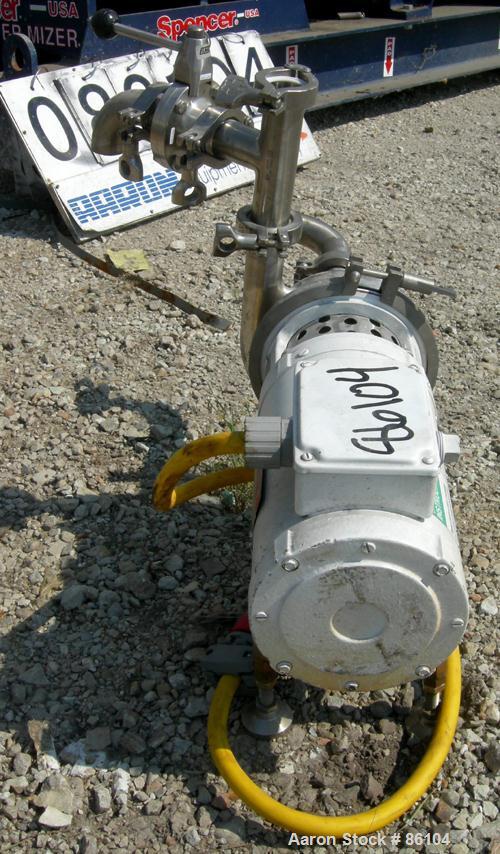 USED: APV centrifugal pump, model 6V2, 316 stainless steel. 2" tri clamp inlet, 1-1/2" tri clamp outlet. Approximate capacity 85 gallons per minute at 33' head. Driven by a 1-1/2 hp, 3/60/230/460 vol...