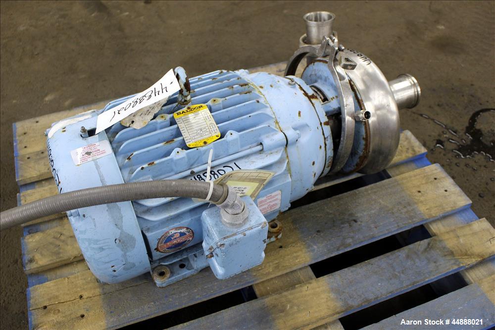 Utiliza Waukesha bomba centrífuga, modelo 2085, a