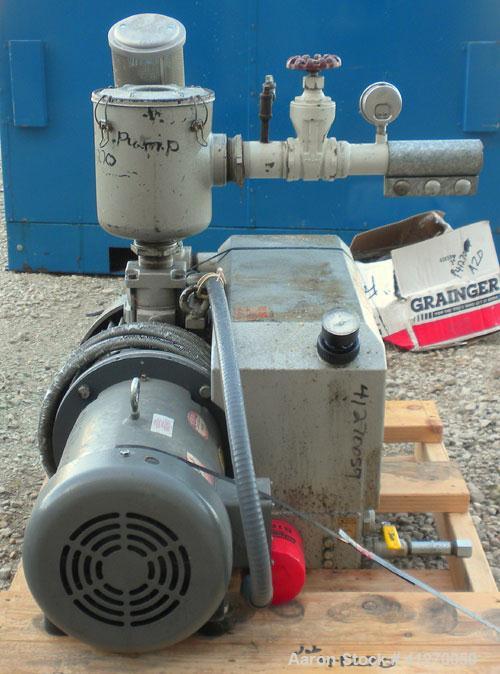 Used Busch Single Stage, Oil Sealed, Rotary Vane Vacuum Pump, model R5-160-138, carbon steel. Rated 117 cfm, 15'' HG, Torr. 29.3''. Air cooled. Driven by a 7 1/2 hp, 3/60/208-230/460 volt, 1760 rpm m...