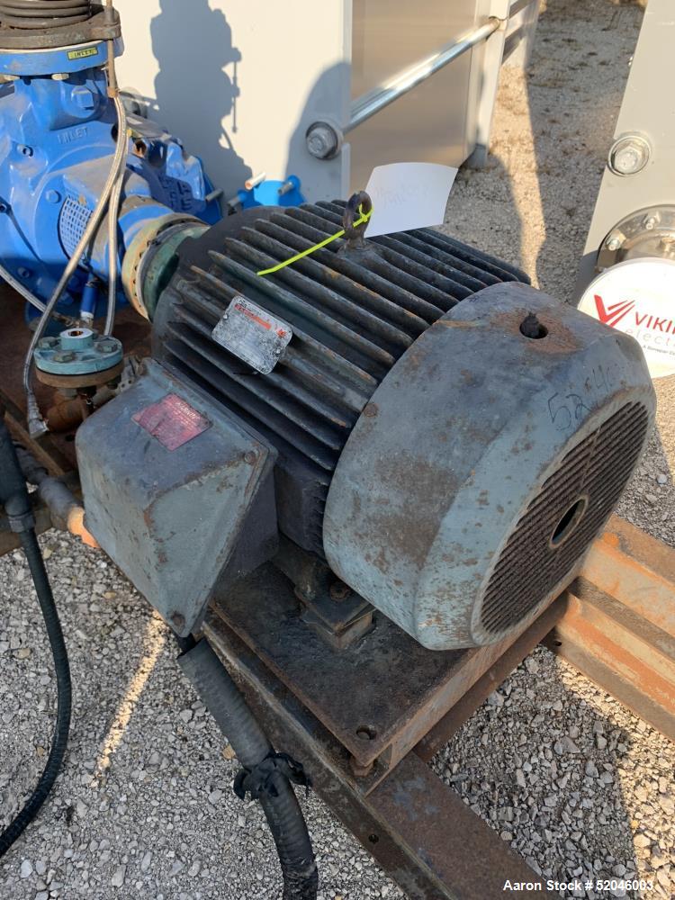 Used Nash Two Stage Liquid Ring Vacuum Pump, Model TC5/5. 316 Stainless Steel Material Construction. Approximately 300 to 450 CFM. Maximum 1450rpm. Driven by a 25hp, 3/60/460 volt, 1175rpm motor. App...