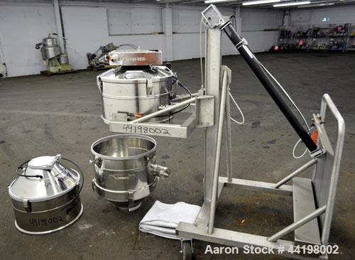 Used PIAB Vacuum conveying system consisting of: (1) PIAB Air Driven Maxi Vacuum Pump, Model MLL800 MKI, approximate 119 SCFM. Includes a 316 stainless steel filter unit with a model VCC-PA controlle...
