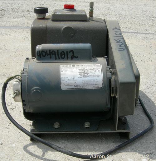 Used Precision Scientific vacuum pump, model D150. 2 stage rotary vane. Approx 5.3 cfm. Driven by a 3/4 hp, 1/60/115/230 volt, 1725 rpm motor.
