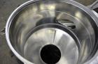 Used PIAB Vacuum conveying system consisting of: (1) PIAB Air Driven Maxi Vacuum Pump, Model MLL800 MKI, approximate 119 SCFM. Includes a 316 stainless steel filter unit with a model VCC-PA controlle...