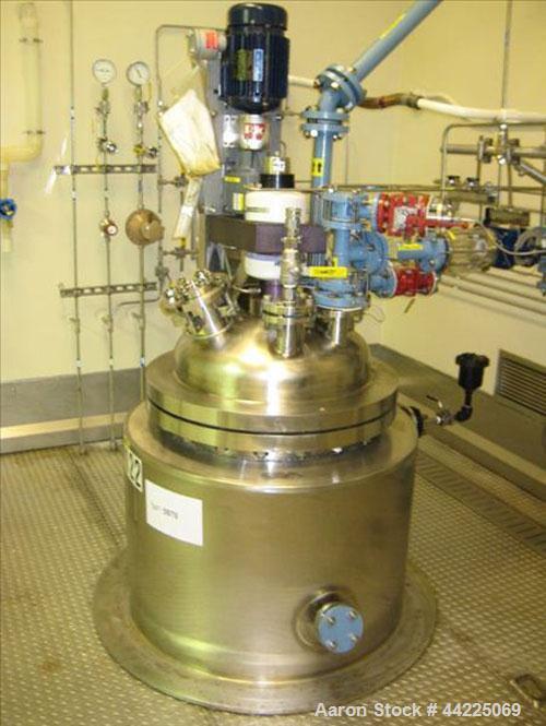 Used American Alloy Fab Reactor, 50 Gallon, C22 Hastelloy Construction. Bolt-on dished top, dished bottom. Internal rated 150 psi and full vacuum at 450 degrees F, jacket rated 150 psi and full vacuu...