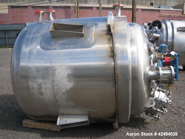 Used Apache reactor, 500 gallon, hastelloy C276 construction, 54" diameter x 40" straight side, semi elliptical top and bottom, rated 100 psi and full vacuum at 285 f internal, 316L stainless steel 1...