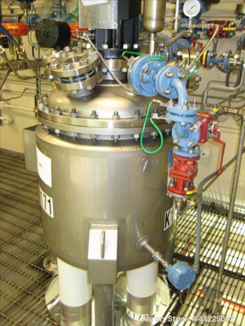Used DCI Reactor, 50 Gallon, C276 Hastelloy. Bolt-on dished top, dished bottom. Internal rated 150 psi and full vacuum at 366 degrees F, jacket rated 150 psi and full vacuum at 366 degrees F. Lightni...