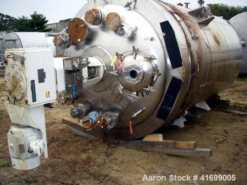 Used Feldmeier Reactor, 2500 Gallon, Hastelloy C22, Vertical. 71-3/4" diameter x 143" straight side, dished top and bottom. Mechanically polished to 180 grit finished internal rated 50 psi/FV at 350 ...