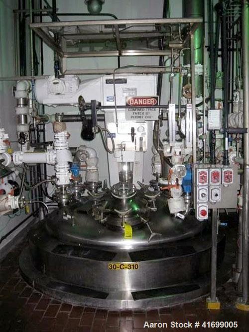 Used- Feldmeier Reactor, 2500 Gallon, Hastelloy C22, Vertical. 71-3/4" diameter x 143" straight side, dished top and bottom....