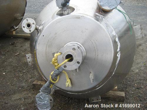 Used Feldmeier Reactor, 100 Gallon, Hastelloy, Vertical. 30" diameter x 26" straight side, dished removable top, dished bottom. Internal rated 100 psi/FV at +350/-350 deg,f, 304 stainless steel 1/2 p...