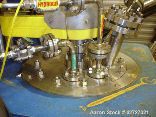 Used Zeyon Hydrogenation Reactor, 40 Liter (10.5 Gallon), Hastelloy C.  16" Diameter x 18" straight side, flat bolt on top, dish bottom, rated 200 psi and full vacuum at +482/-40 F internal, jacketed...