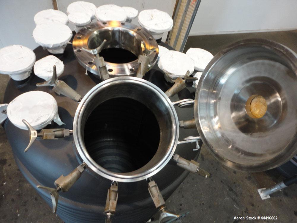 Unused- Holloway America Reactor, 1000 Gallon, Hastelloy C-276, Vertical. Approximate 62” Diameter x 70” straight side, dished top and bottom. Internal rated 60 psi at -76 to 500 degrees F, 304L Stai...