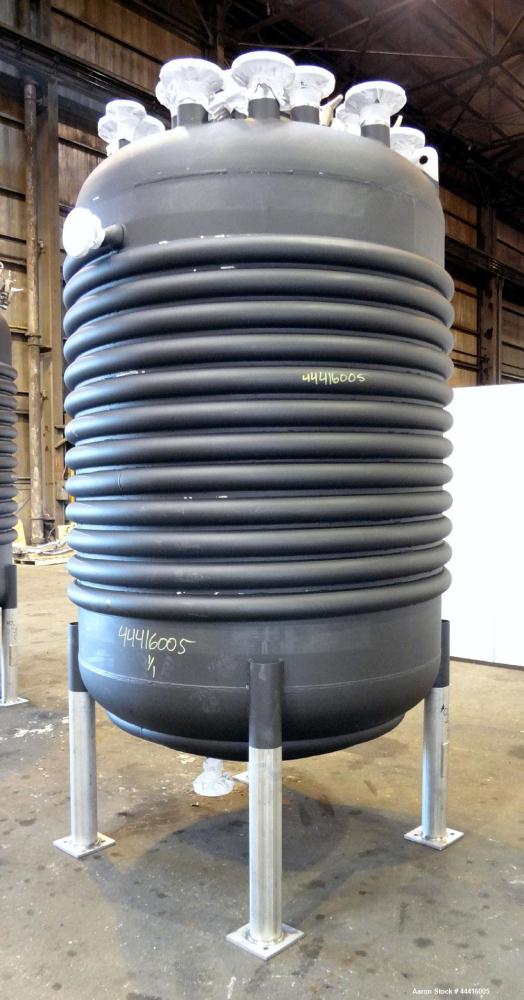 Unused- Holloway America Reactor, 1000 Gallon, Hastelloy C-276, Vertical. Approximate 62” Diameter x 70” straight side, dished top and bottom. Internal rated 60 psi at -76 to 500 degrees F, 304L Stai...
