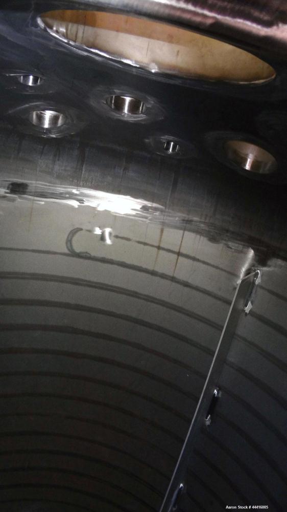 Unused- Holloway America Reactor, 1000 Gallon, Hastelloy C-276, Vertical. Approximate 62” Diameter x 70” straight side, dished top and bottom. Internal rated 60 psi at -76 to 500 degrees F, 304L Stai...