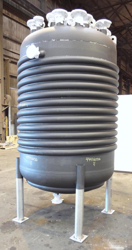 Unused- Holloway America Reactor, 1000 Gallon, Hastelloy C-276, Vertical. Approximate 62” Diameter x 70” straight side, dished top and bottom. Internal rated 60 psi at -76 to 500 degrees F, 304L Stai...