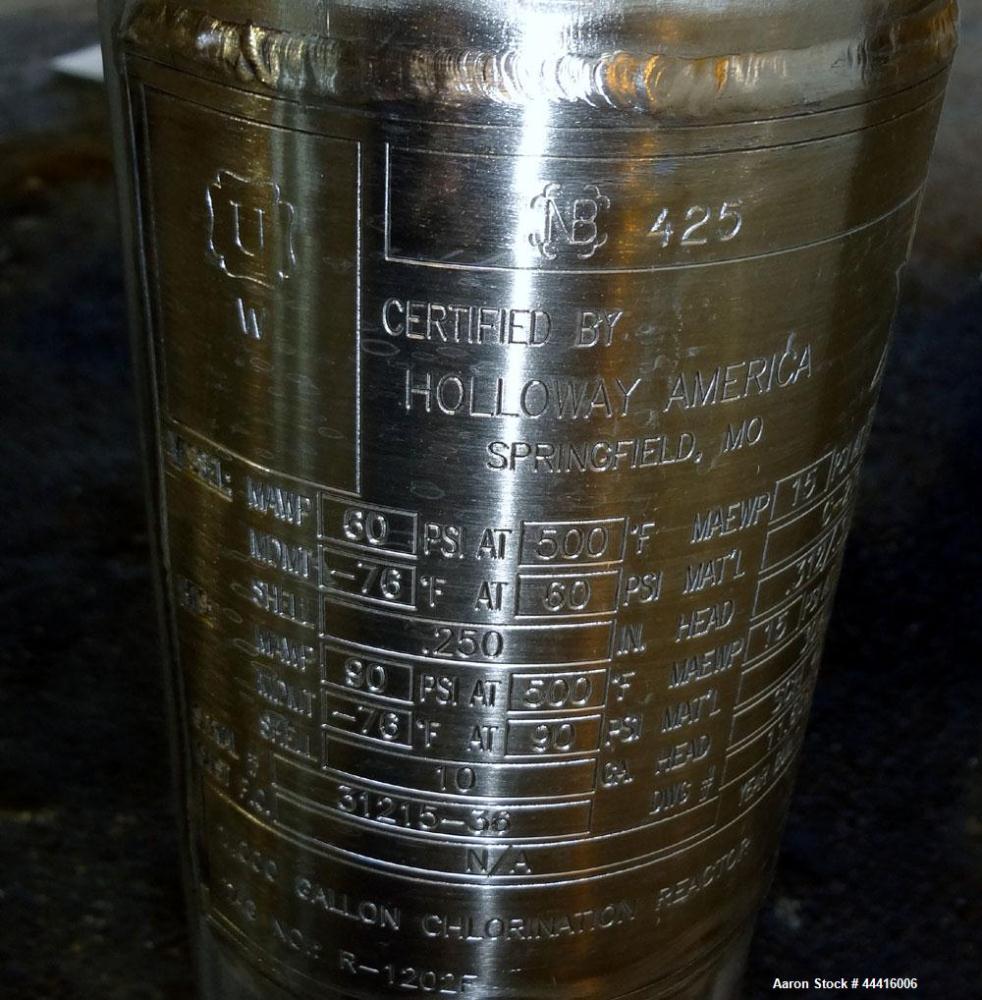 Unused- Holloway America Reactor, 1000 Gallon, Hastelloy C-276, Vertical. Approximate 62” Diameter x 70” straight side, dished top and bottom. Internal rated 60 psi at -76 to 500 degrees F, 304L Stai...