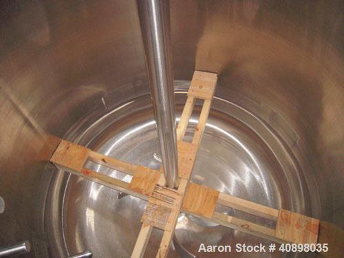 Used Northland Stainless Reactor, 700 gallon, Hastelloy C22, vertical. 60'' diameter x 48'' straight side, 2:1 elliptical top and bottom. Internal rated 100 psi and full vacuum at 450 deg F, 316L sta...
