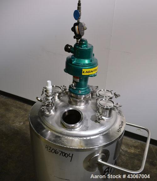 Used Northland Stainless Reactor, 30 Gallon, Hastelloy C-22, Vertical. Approximately 18’’ diameter x 25’’ straight side, dished top and bottom. Internal rated FV/125 psi at -20 to 302 degrees F, 316L...