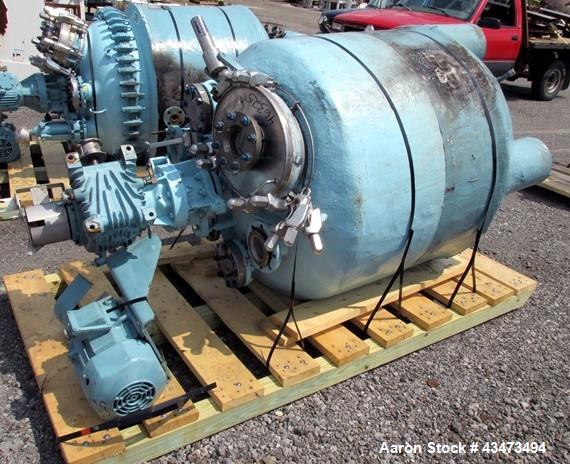 Used Pfaudler Reactor, 200 Gallon, Hastelloy C276, Vertical. Approximately 39" diameter x 31" straight side, semi elliptical top and bottom. Internal rated 75 psi & Full Vacuum at 450 degrees F. 3" H...