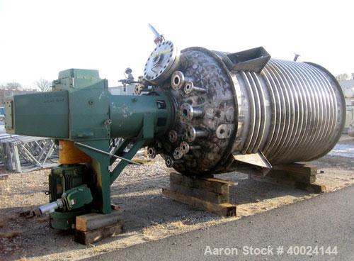Used Roben Reactor, 2500 Gallon, Hastelloy C276, Vertical. 6' diameter x 9' straight side, elliptical top and bottom. Internal rated fv/300 psi at 350 deg F, 316L stainless steel 1/2 pipe coil jacket...