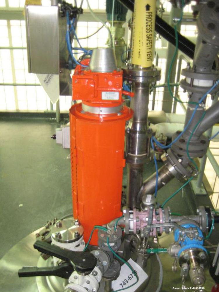 Used Roben Hastelloy C-22 Reactor, 50 Gallon. Dished heads. Internal Rated 100 psi/Full Vacuum at 395 degrees F. 304L Stainless steel jacket rated 150 psi/Full Vacuum at 395 degrees F. 24" dia x 25" ...