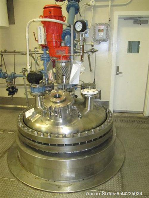 Used Robert Mitchell Reactor, 300 Gallon, Hastelloy C276. Bolt-on dish top, dished bottom. Internal rated 100 psi and full vacuum at 450 degrees F, jacket rated 150 psi and full vacuum at 450 degrees...