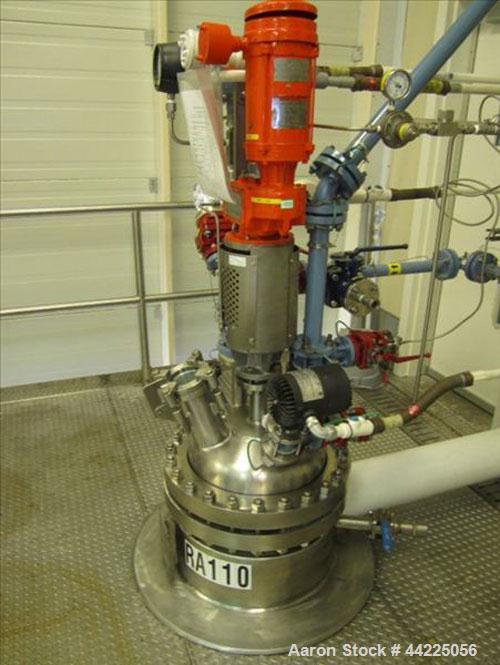 Used Robert Mitchell Reactor, 20 Gallon, Hastelloy C276. Bolt-on dish top, coned bottom. Internal rated 100 psi and full vacuum at 450 degrees F, 304L stainless steel jacket rated 150 psi and full va...