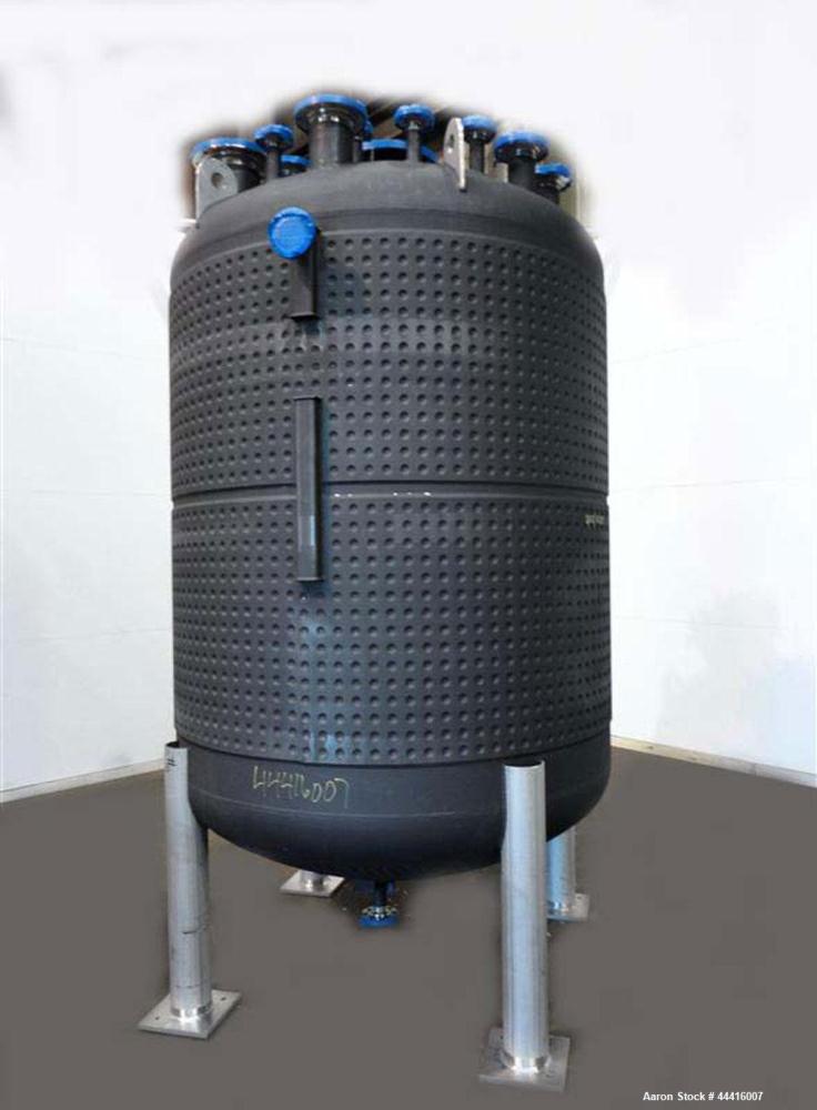 Unused- Stainless Fabrication Reactor, 2000 Gallon, Hastelloy C-276, Vertical. Approximately 78” diameter x 84” straight side, dished top and bottom.  Internal rated 60 psi and full vacuum at -20 to ...