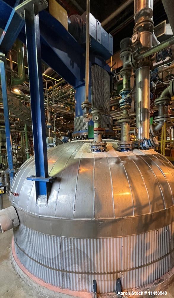 Used 5,000 Gallon 3V Tech Glass-Lined Reactor – 90 PSI – Jacketed – Full Vacuum – 4-Blade Agitator – 2013