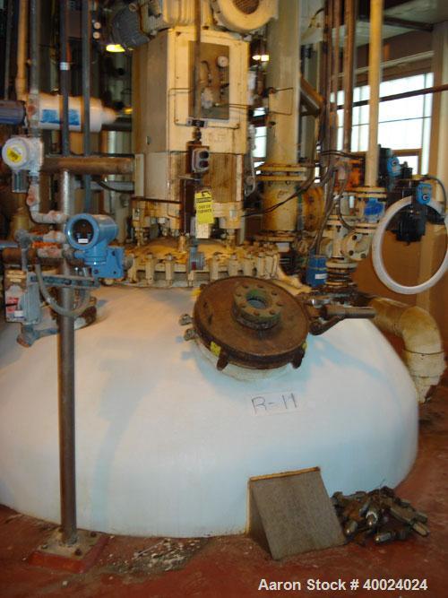 Used: Pfaudler glass lined reactor, 4000 gallon, 9129 white glass with calibration lines. Approximately 8' diameter x 9'6" straight side, dished top and bottom. Internal rated 100/fv at 450 deg.f., j...