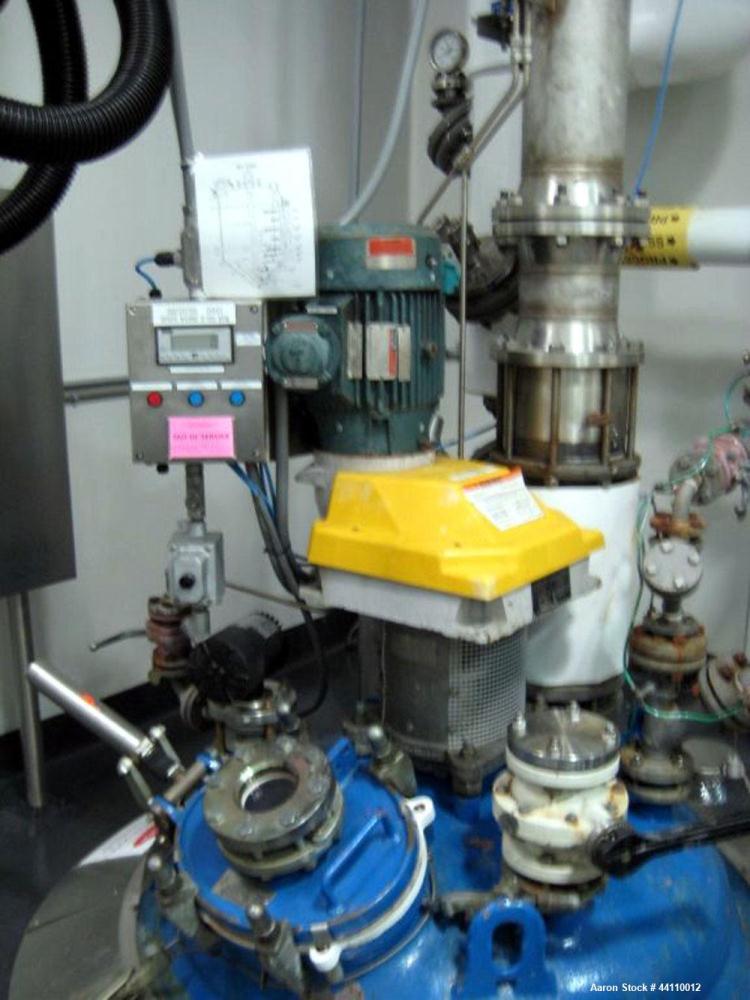 Used DeDietrich Glass Lined Reactor, 300 Gallon. Internal rated 100 psi & Full Vacuum at 500 degrees F, jacket rated 150 psi & Full Vacuum at 500 degrees F. Type 3009 Blue Glass. Bolted top, welded c...