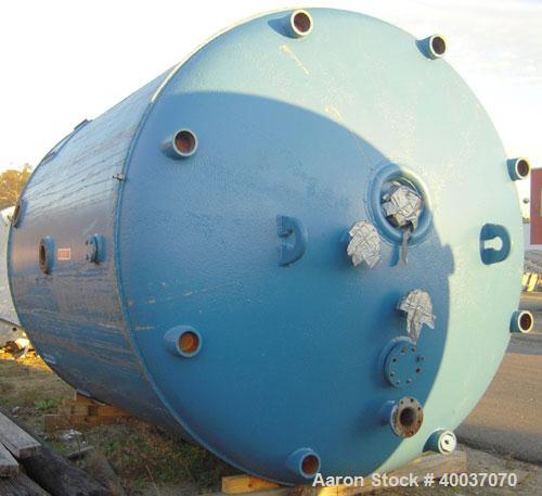 Used Drive Assembly and Covers.3 blade retreat curve agitator, fin style baffle. Philadelphia agitator, model PTE16, 14 to 1 ratio, driven by a 15 hp, 3/60/460 volt, 1780 rpm xp motor