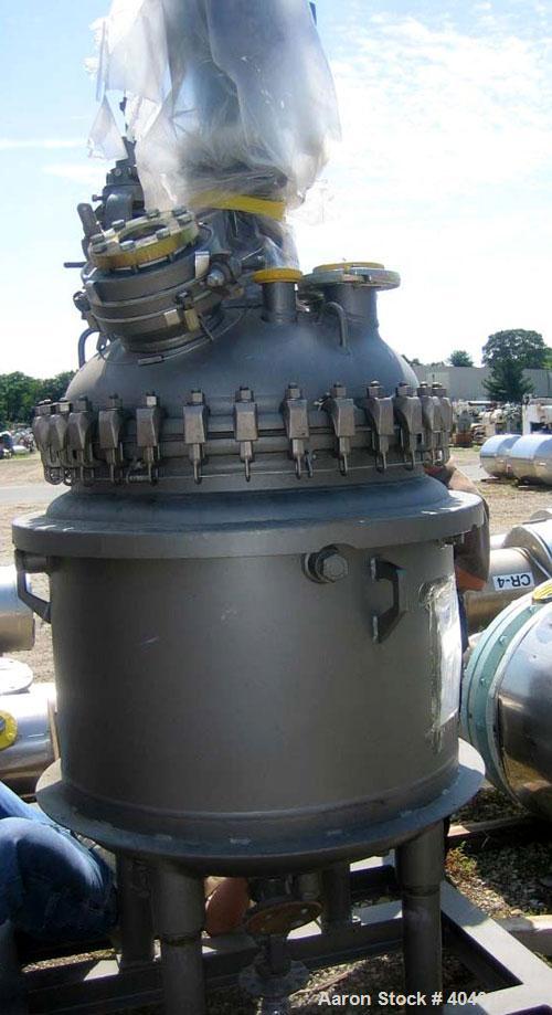 Unused- De Dietrich clamp top glass lined reactor, 100 gallon, 3009 glass, vertical. Internal rated 150 psi/fv at 500 deg F, jacket rated 115 psi at 500 deg F, or 100 psi with internal vacuum. Lenze ...