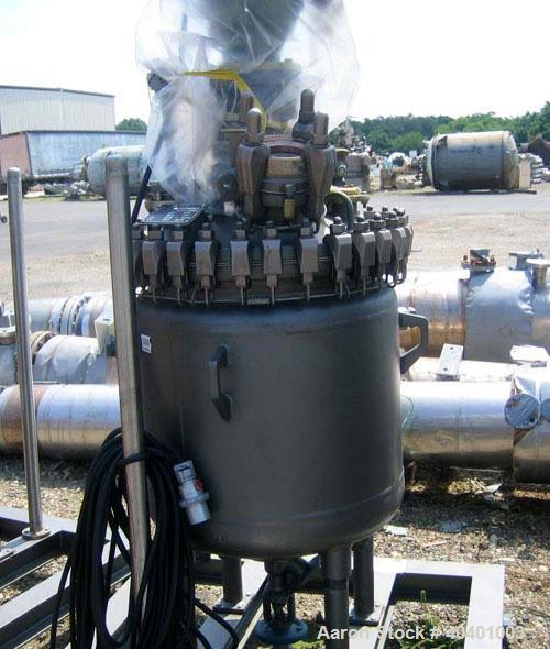 Unused- De Dietrich clamp top glass lined reactor, 50 gallon, 3009 glass, vertical. Internal rated 150 psi/fv at 500 deg F, jacket rated 125 psi at 500 deg F, or 110 psi with internal vacuum. 1.5 hp,...