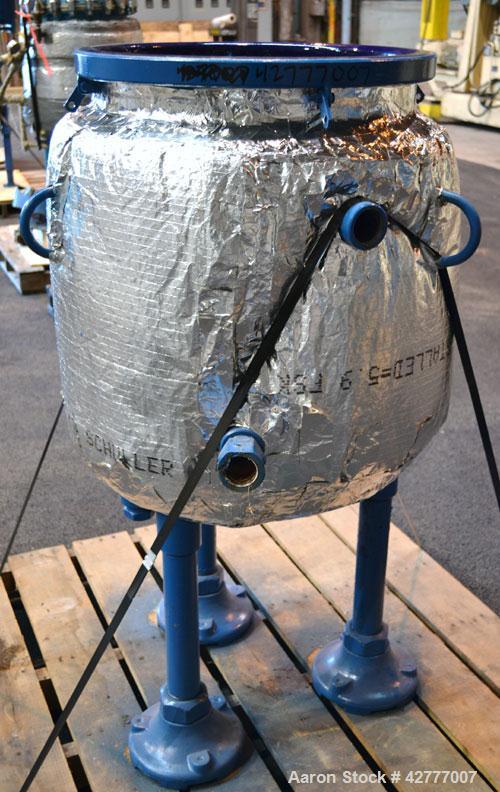 Used De Dietrich Clamp Top Glass Lined Reactor, 30 Gallon, 9115 Blue Glass. Vertical. Approximately 19-1/2 diameter x 24 straight side, dished bolt on top, dish bottom. Internal rated 150/FV psi at 5...