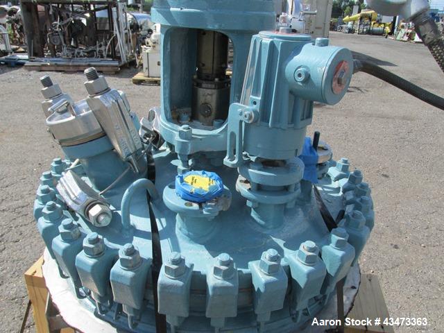 Used De Dietrich Glass Lined Reactor, 50 Gallon, 3009 Glass. Internal rated 150 psi & Full Vacuum at 400 degrees F. Jacket rated 125 psi at 400 degrees F. 2hp Lenz agitator drive with mechanical seal...