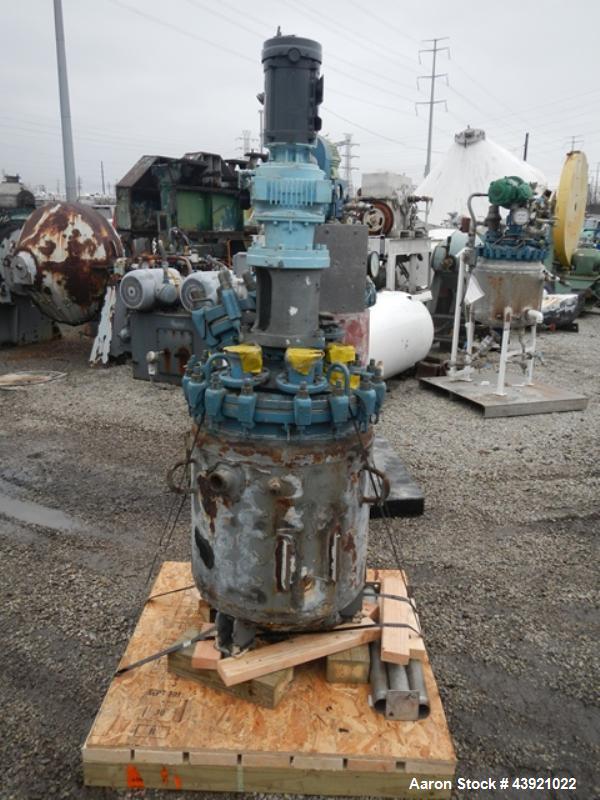 Used- 30 Gallon Dedietrich Glass Lined Reactor