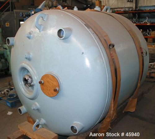 Used Unused/Reglassed- De Dietrich Closed Glass Lined Reactor Body, 750 Gallon, 9115 Glass, Vertical. 62" Diameter x 56" straight side. Semi-elliptical top, dish bottom. Internal rated 100 psi at 400...