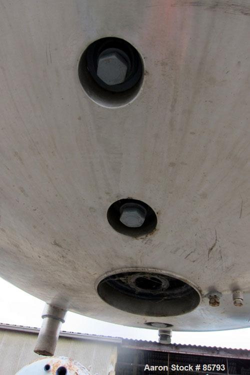 Used De Dietrich Glass Lined Reactor, 500 Gallon, 3008 Glass, Vertical. Approximately 62" diameter x 54" straight side, bolt-on dished top, dish bottom. Internal rated 35 PSI/FV at 335 Degrees F, car...